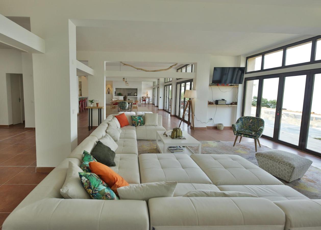 Grande Villa 750 M2 Le Mas Des Chenes Bormes-les-Mimosas Exteriör bild